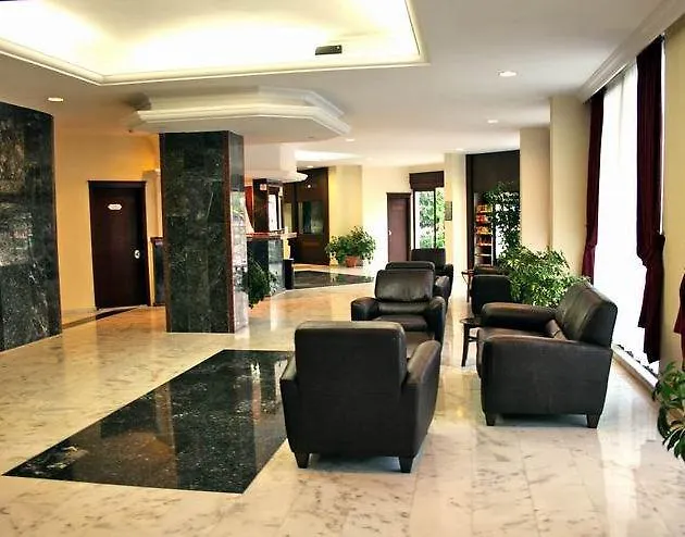 Hotel Club Palm 2*