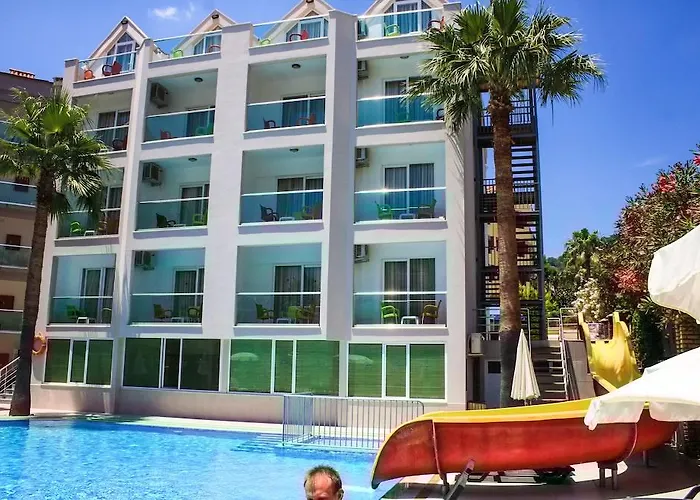 Club Palm 2* Armutalanı