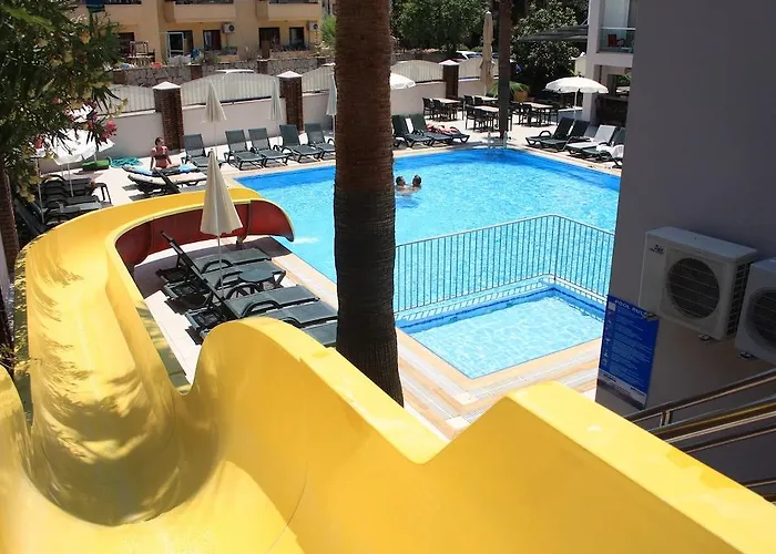 Club Palm 2* Armutalanı