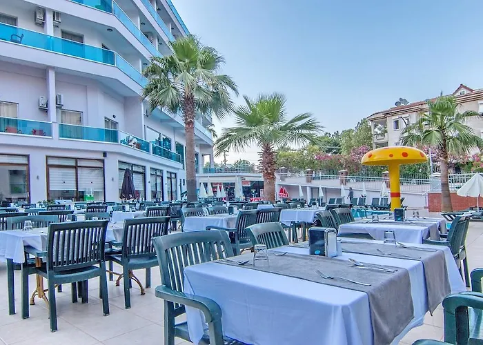 Club Palm ホテル Armutalanı