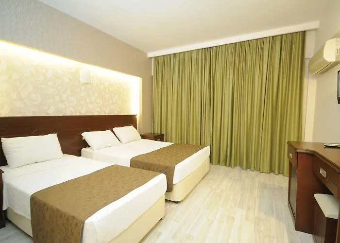 Club Palm ホテル 2*